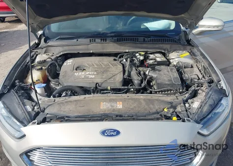 2015 Ford Fusion Se z USA, uszkodzony, nr VIN 3FA6P0HD4FR243726